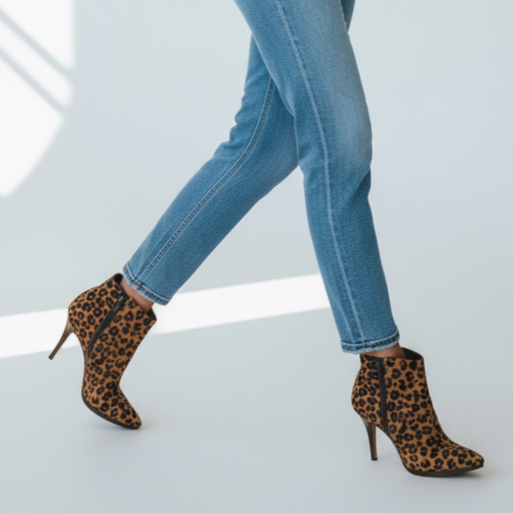 Boutique 58 Ankle Boots size 8